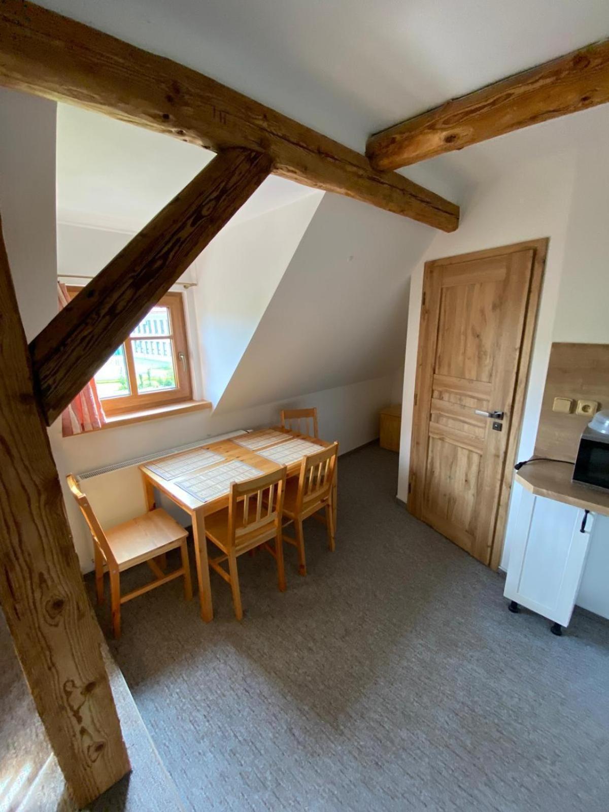 Apartman Na Statku Червени Костелец Екстер'єр фото